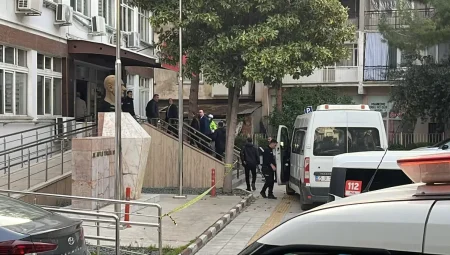 Kemalpaşa Belediye Lider Yardımcısı ve 4 Kişi Gözaltına Alındı